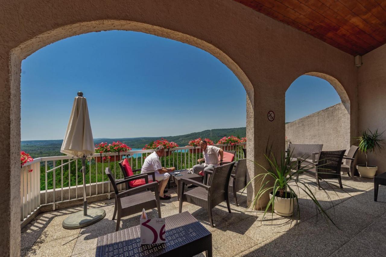 Belambra Clubs Montpezat - Le Verdon Монтаньяк Екстер'єр фото
